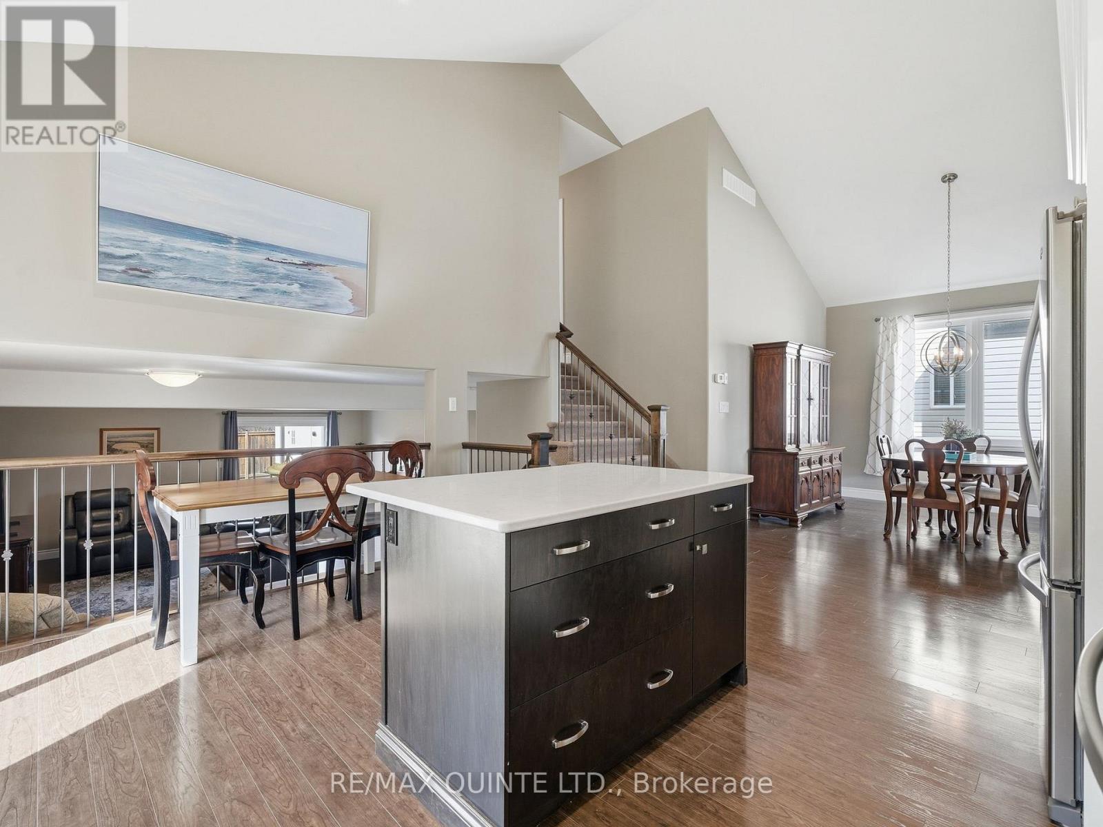 18 Deacon Place, Belleville, Ontario  K8P 0E9 - Photo 17 - X12962776