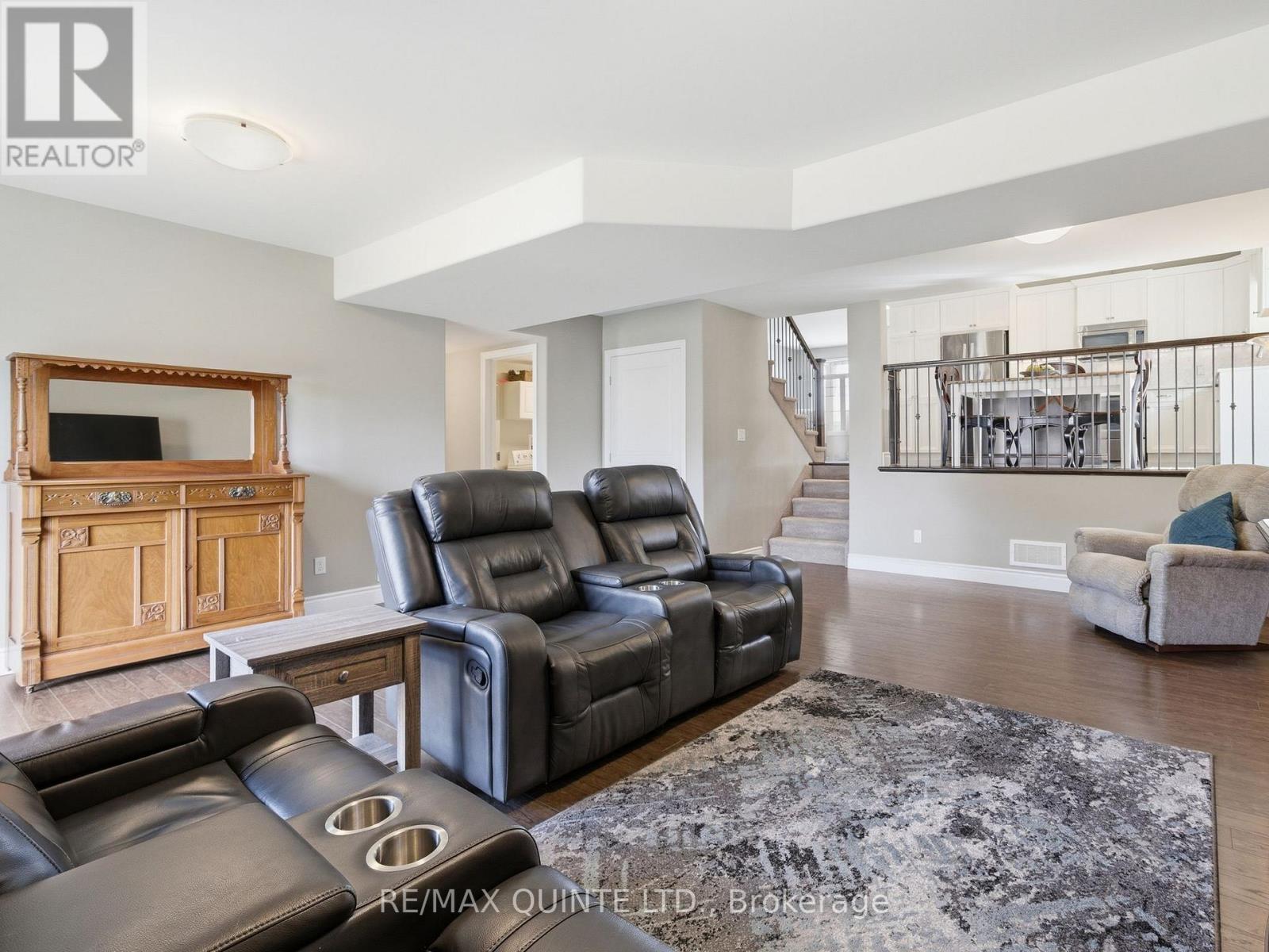 18 Deacon Place, Belleville, Ontario  K8P 0E9 - Photo 35 - X12962776