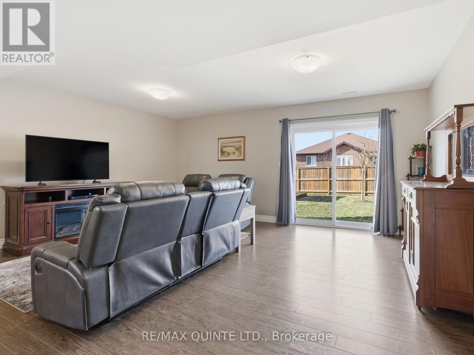 18 Deacon Place, Belleville, Ontario  K8P 0E9 - Photo 36 - X12962776