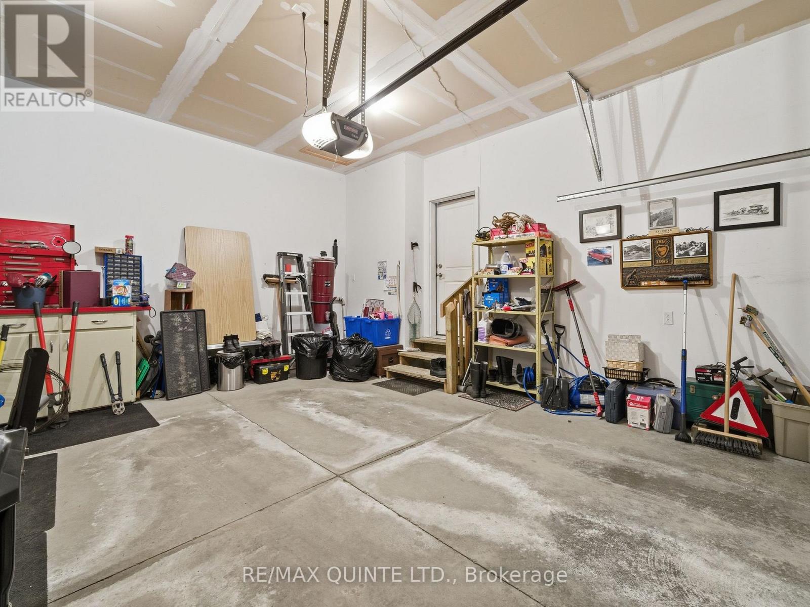 18 Deacon Place, Belleville, Ontario  K8P 0E9 - Photo 42 - X12962776