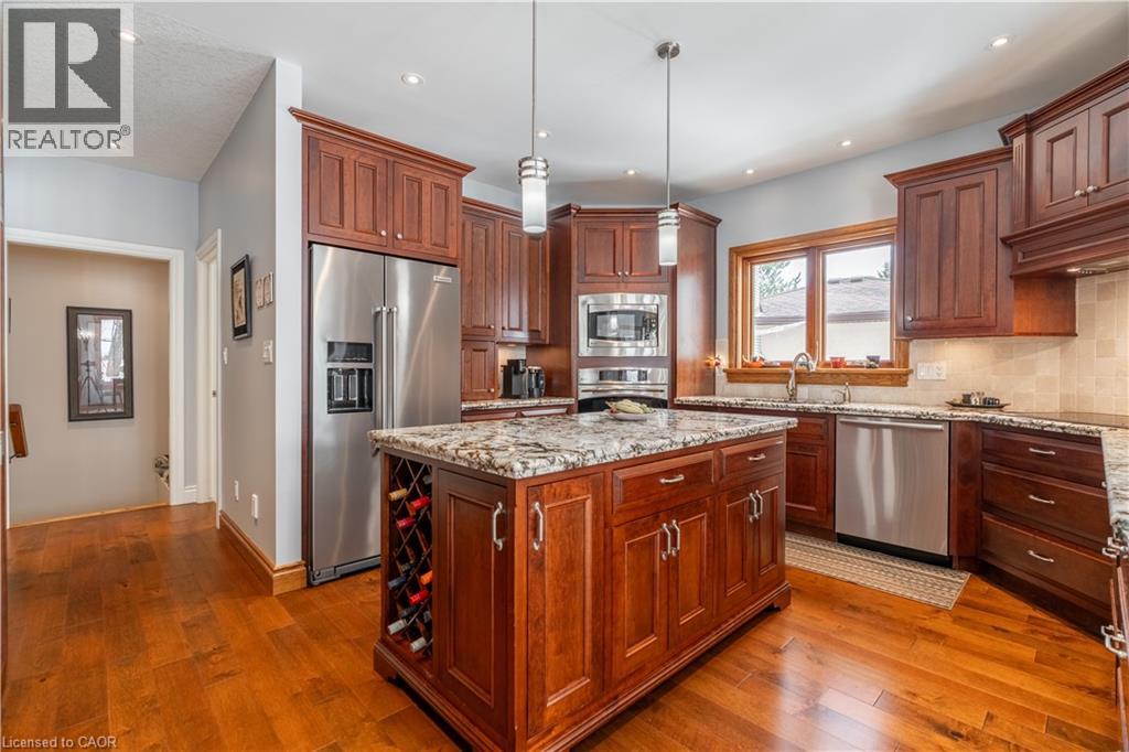 200 Falling Brook Drive, Ancaster, Ontario  L9G 1E6 - Photo 21 - 40812309