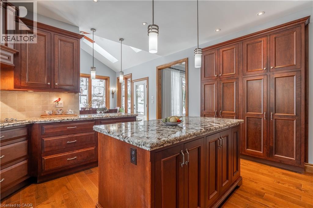 200 Falling Brook Drive, Ancaster, Ontario  L9G 1E6 - Photo 20 - 40812309