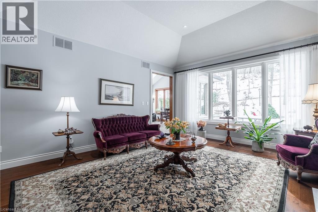 200 Falling Brook Drive, Ancaster, Ontario  L9G 1E6 - Photo 14 - 40812309