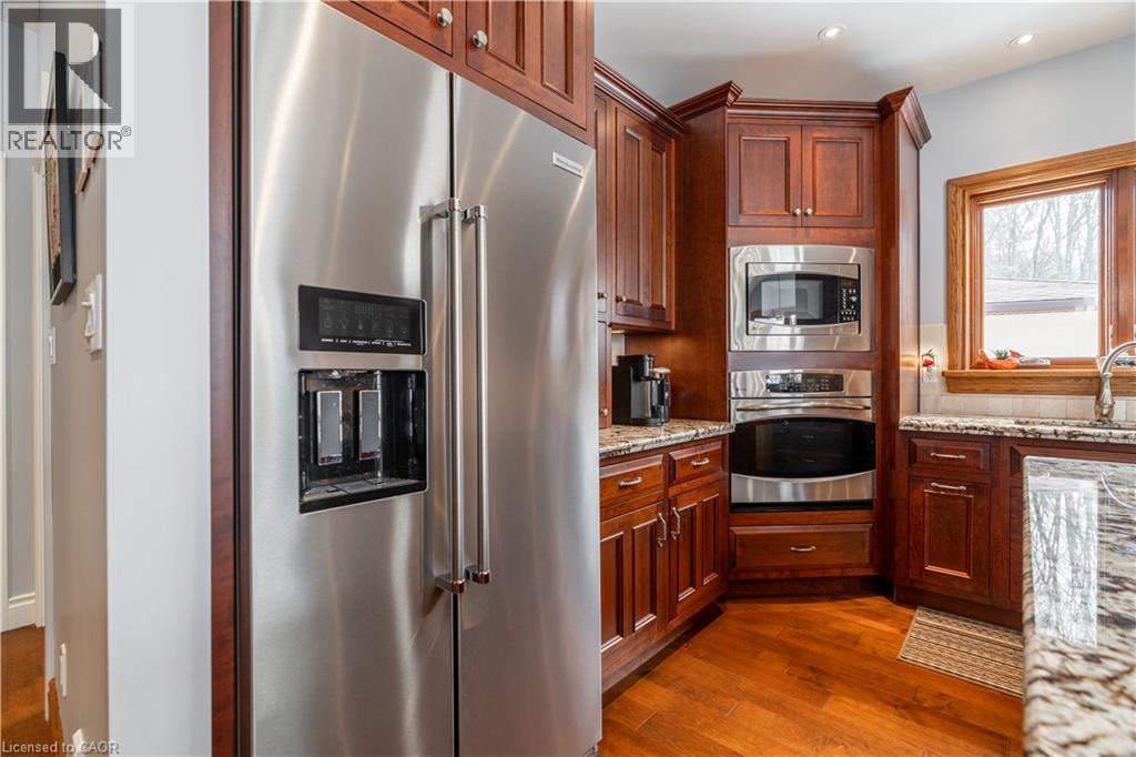 200 Falling Brook Drive, Ancaster, Ontario  L9G 1E6 - Photo 18 - 40812309