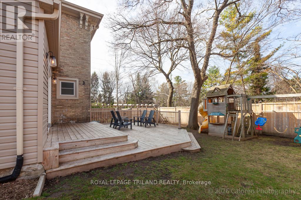 1135 Riverside Drive, London North, Ontario  N6H 2T7 - Photo 7 - X12962786
