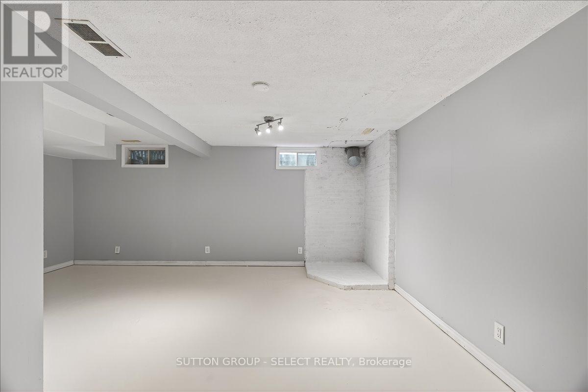 461 Cleveland Avenue, London South, Ontario  N5Z 3C3 - Photo 29 - X12962852