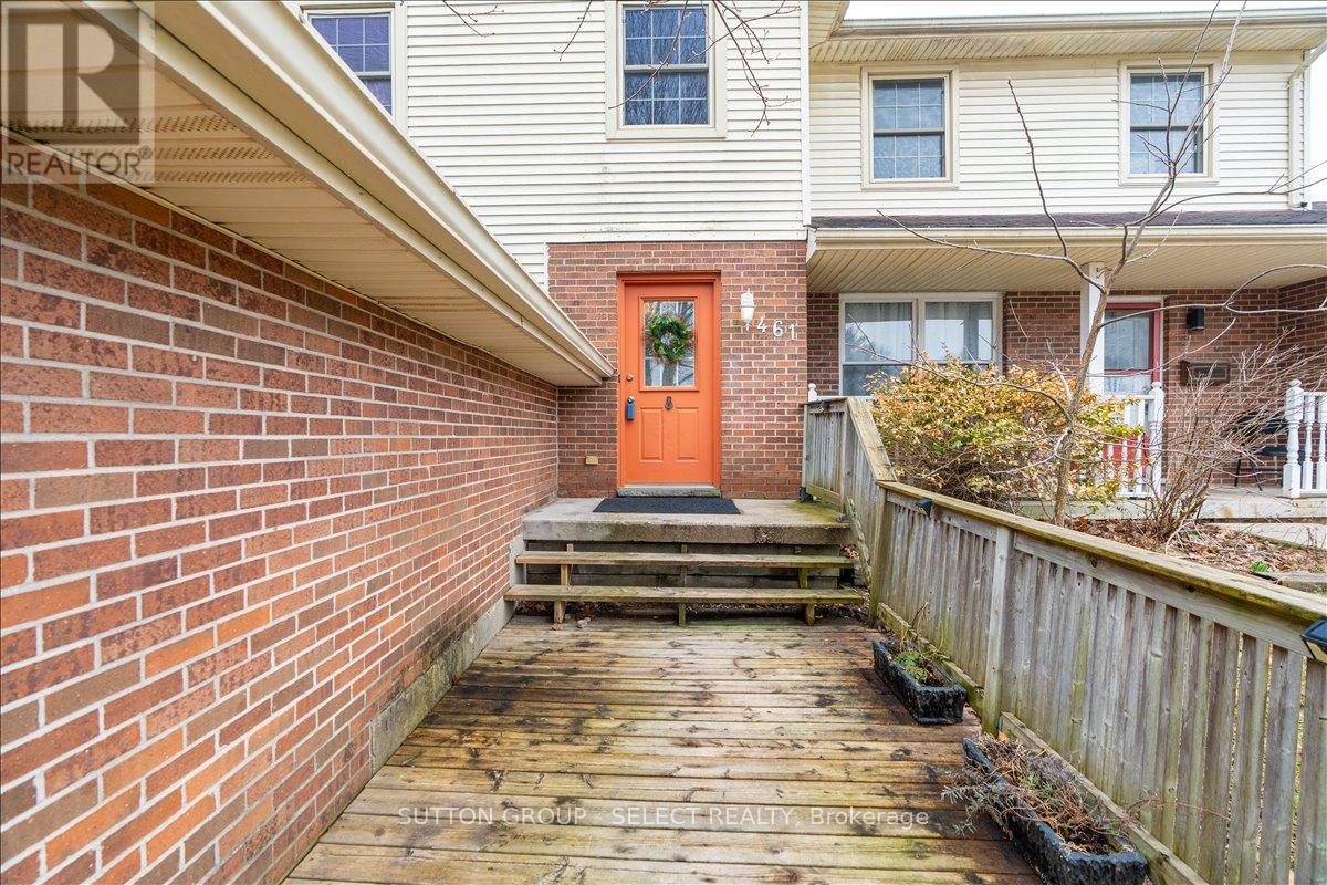 461 Cleveland Avenue, London South, Ontario  N5Z 3C3 - Photo 3 - X12962852