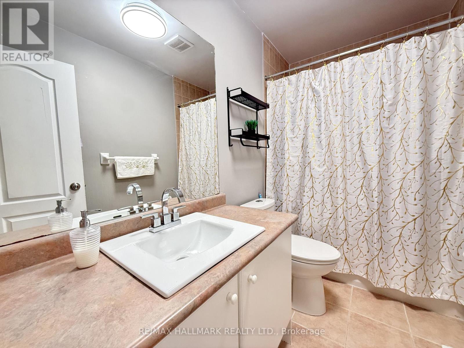 78 Sunridge Street, Richmond Hill, Ontario  L4E 3Z4 - Photo 25 - N12957818