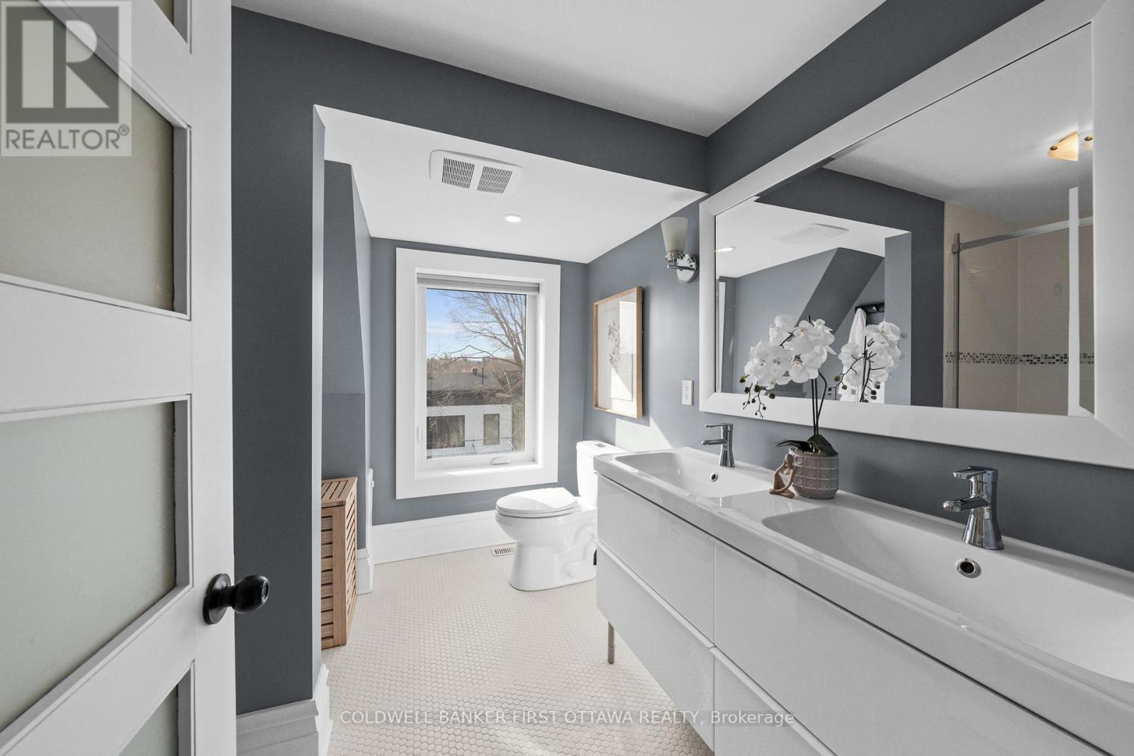 68 Brighton Avenue, Ottawa, Ontario  K1S 0T2 - Photo 38 - X12962734