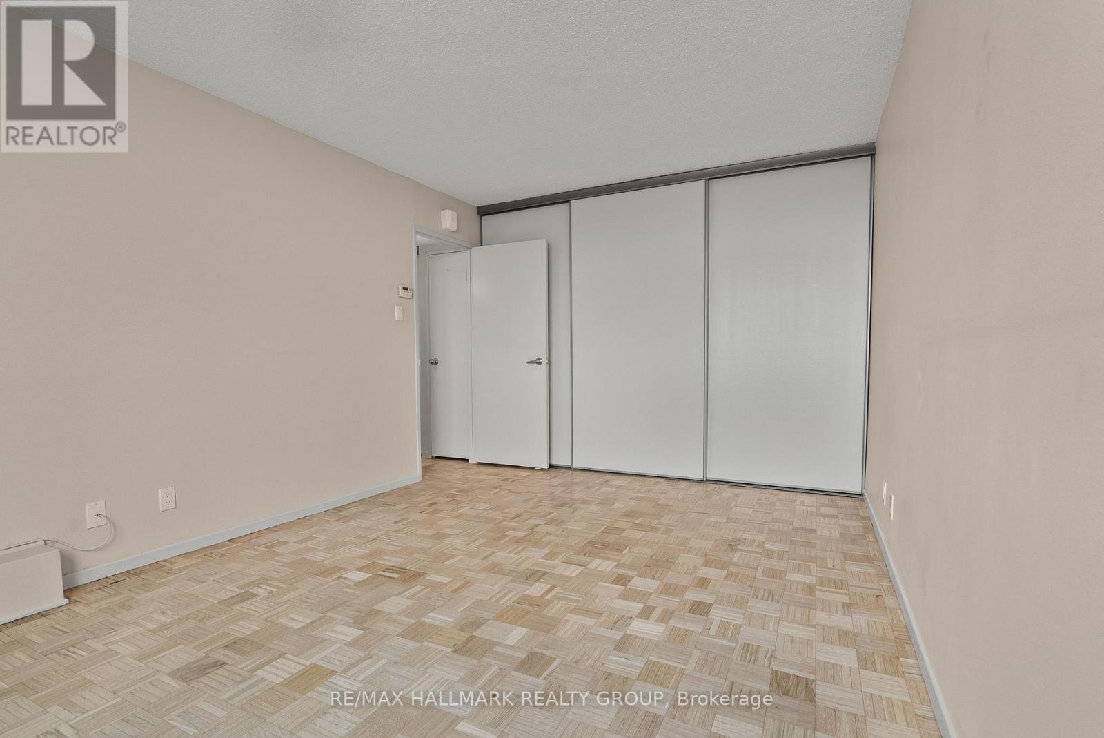 1603 - 265 Poulin Avenue E, Ottawa, Ontario  K2B 7Y8 - Photo 12 - X12962738