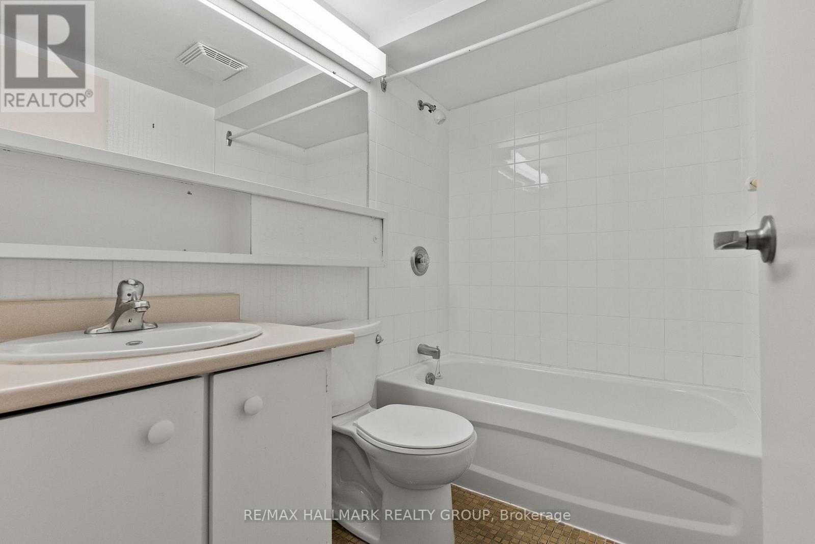 1603 - 265 Poulin Avenue E, Ottawa, Ontario  K2B 7Y8 - Photo 14 - X12962738