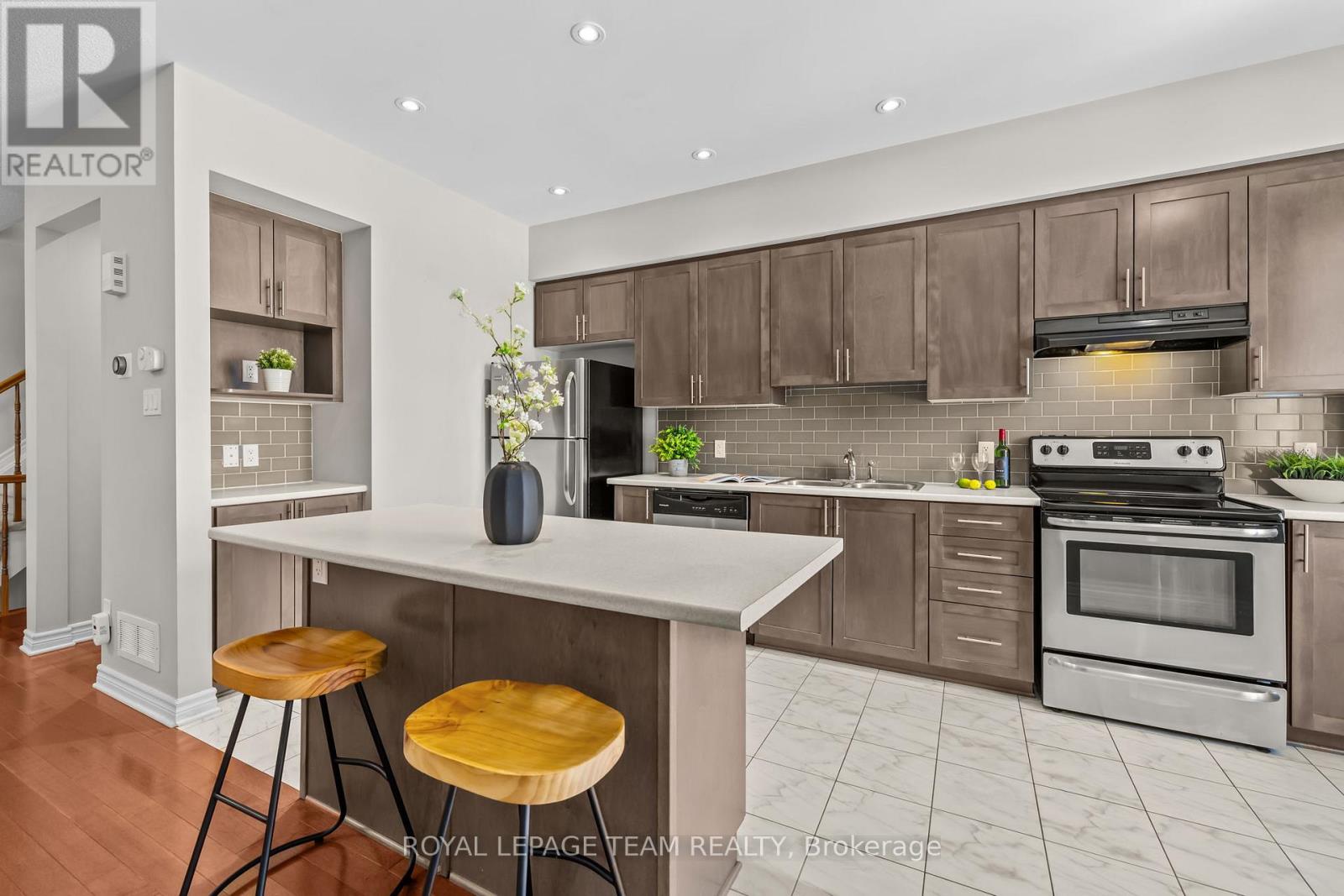 92 Stockholm Private, Ottawa, Ontario  K4M 0G9 - Photo 11 - X12962828