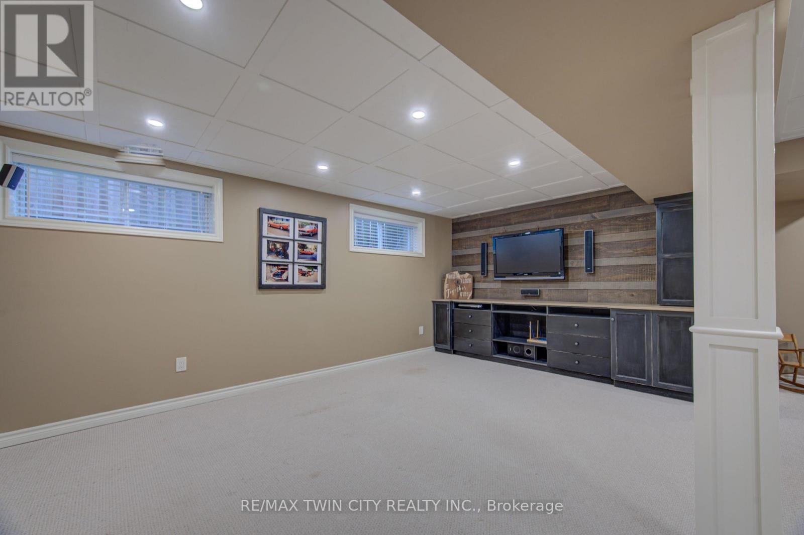 11 Carolinian Lane, Cambridge, Ontario  N1S 5B5 - Photo 32 - X12865058