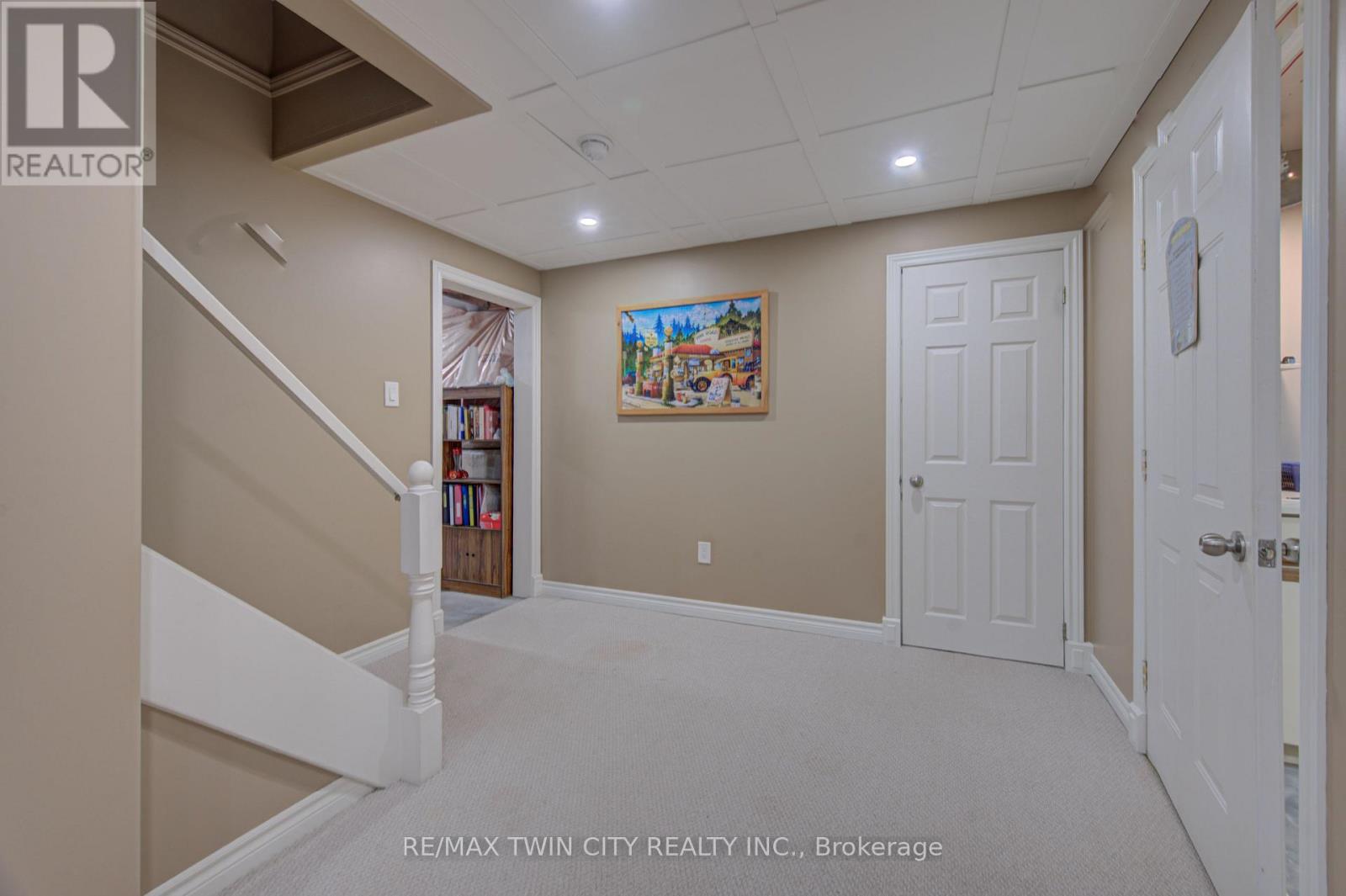 11 Carolinian Lane, Cambridge, Ontario  N1S 5B5 - Photo 35 - X12865058