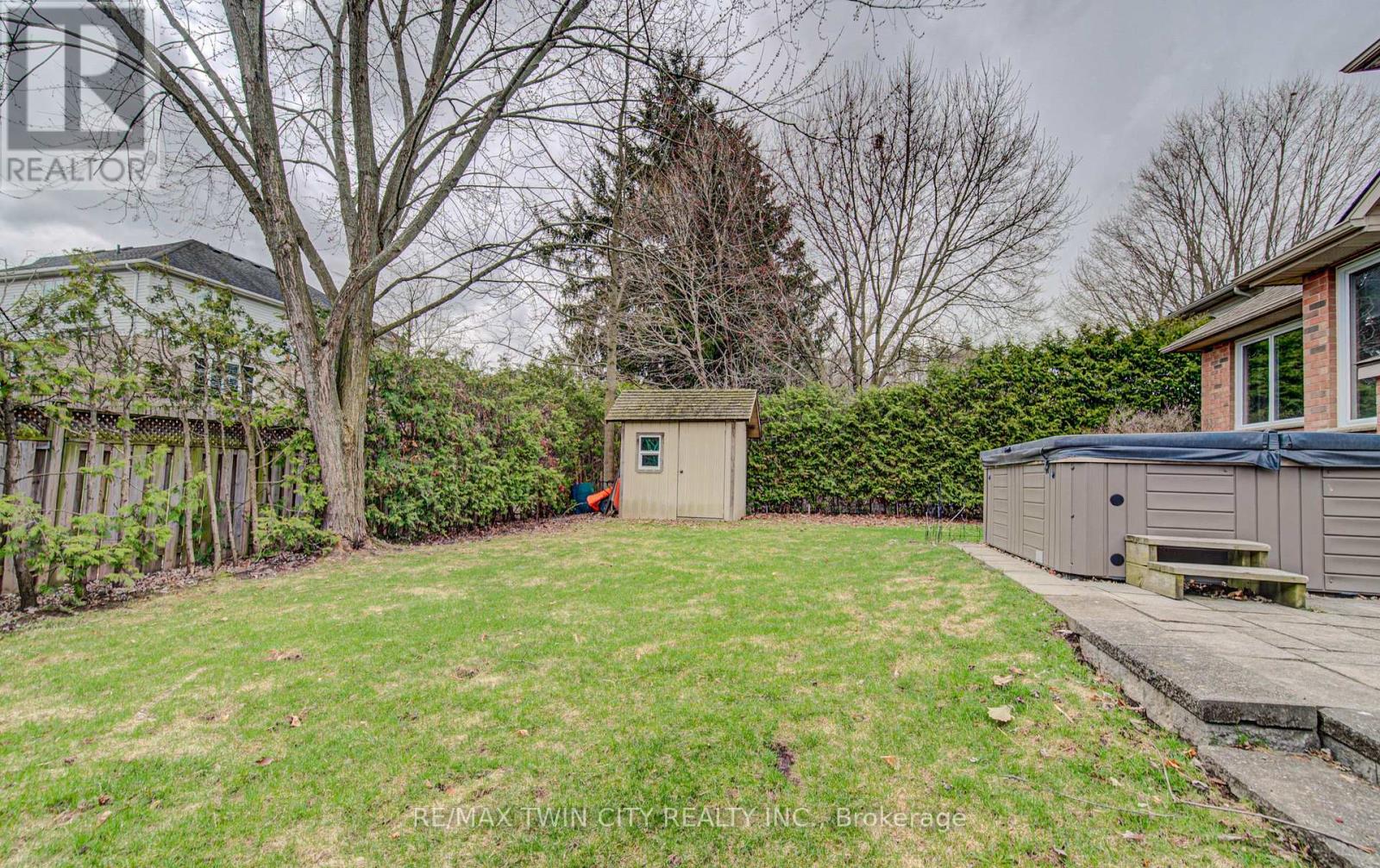 11 Carolinian Lane, Cambridge, Ontario  N1S 5B5 - Photo 41 - X12865058