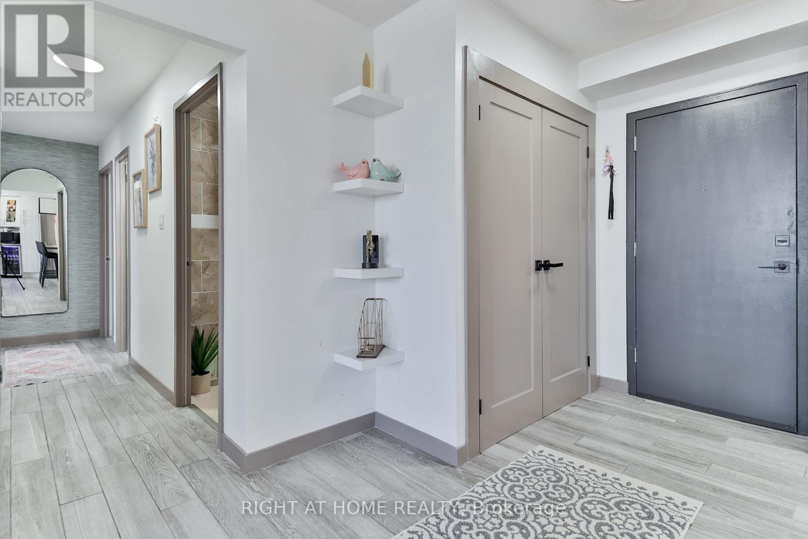 509 - 15 London Green Court, Toronto, Ontario  M3N 1K4 - Photo 16 - W12958854