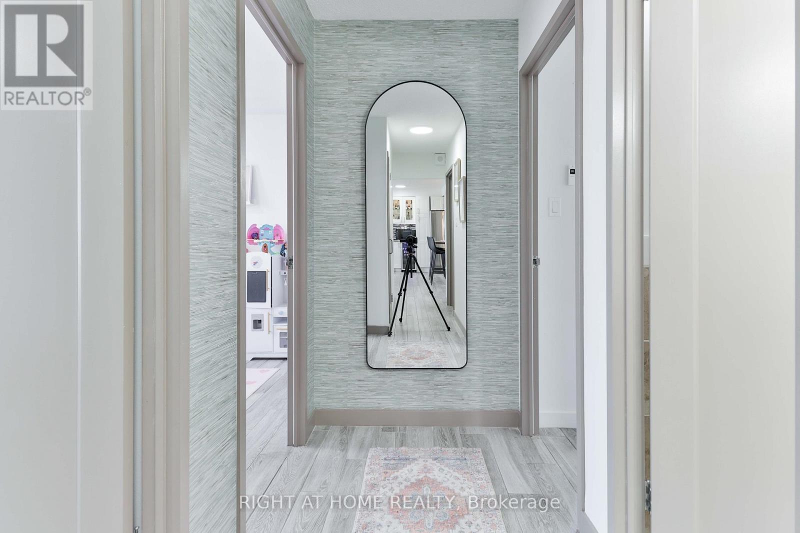 509 - 15 London Green Court, Toronto, Ontario  M3N 1K4 - Photo 17 - W12958854