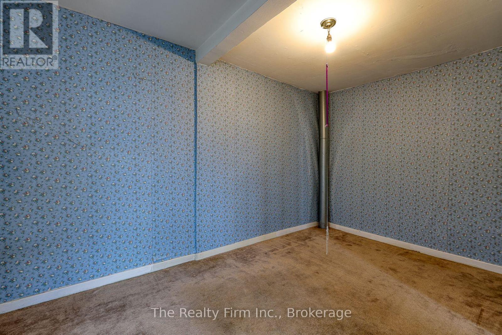 52 Huron Street, Woodstock, Ontario  N4S 6Z3 - Photo 13 - X12962790