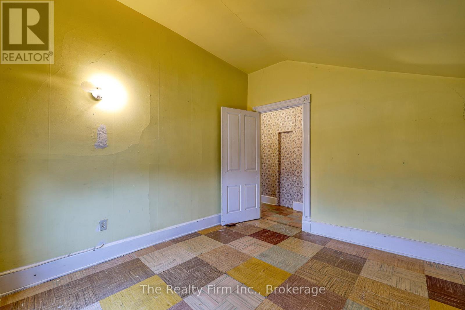 52 Huron Street, Woodstock, Ontario  N4S 6Z3 - Photo 21 - X12962790