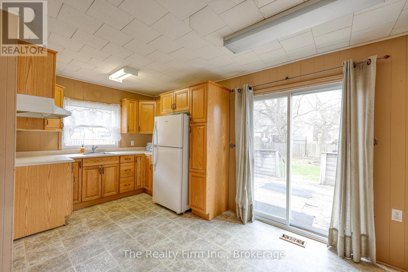 52 Huron Street, Woodstock, Ontario  N4S 6Z3 - Photo 7 - X12962790