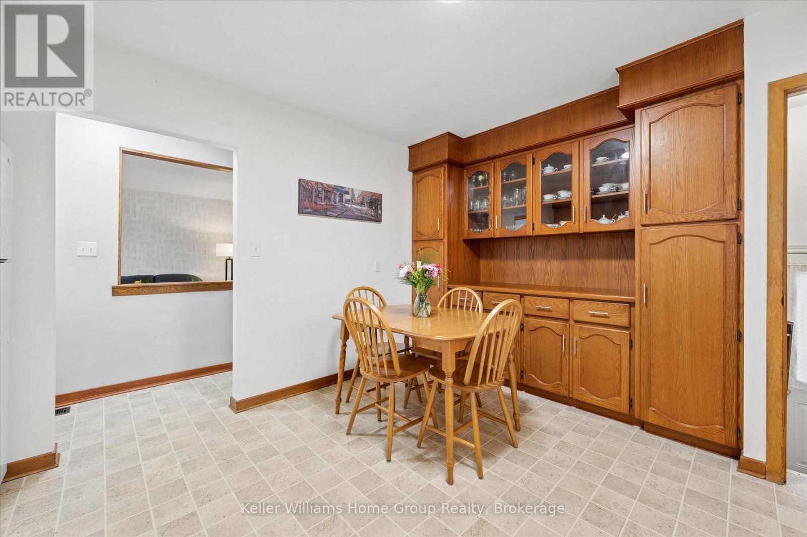 28 Normandy Drive, Guelph, Ontario  N1E 2P4 - Photo 13 - X12962728