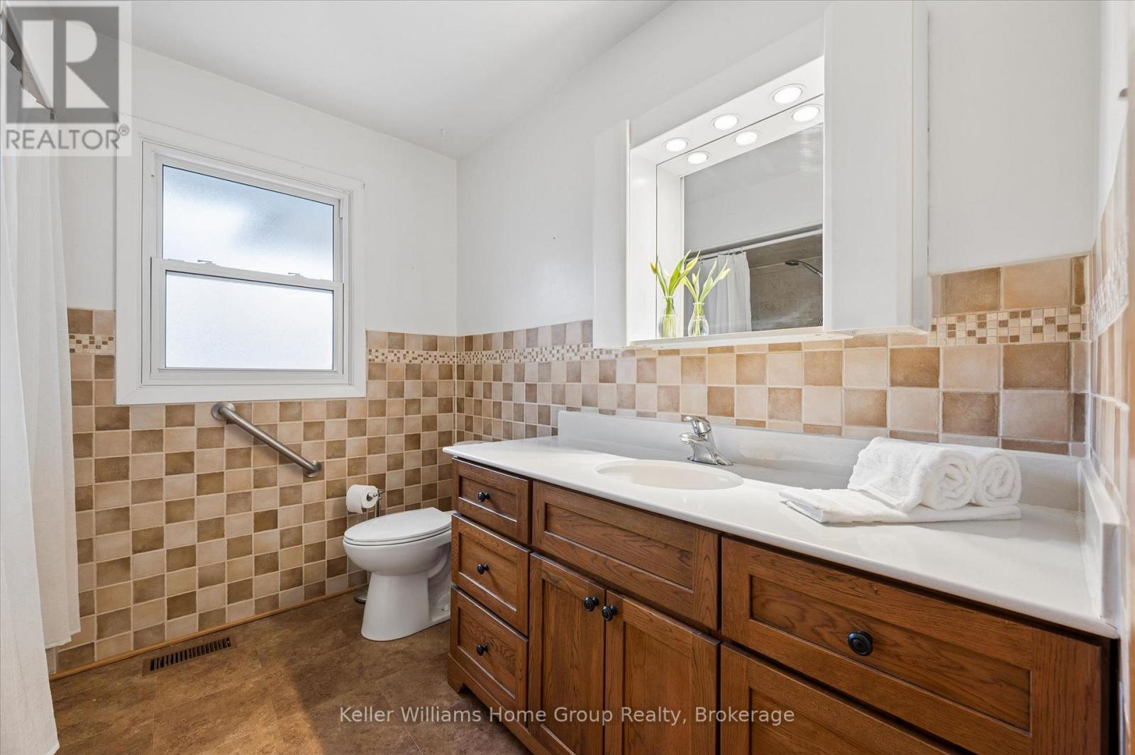 28 Normandy Drive, Guelph, Ontario  N1E 2P4 - Photo 21 - X12962728