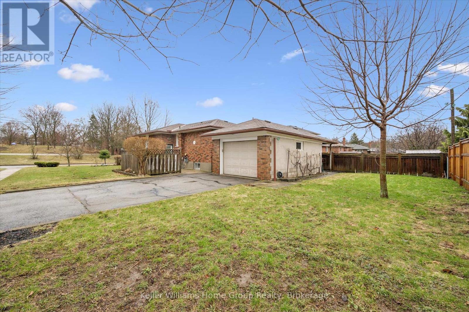 28 Normandy Drive, Guelph, Ontario  N1E 2P4 - Photo 35 - X12962728