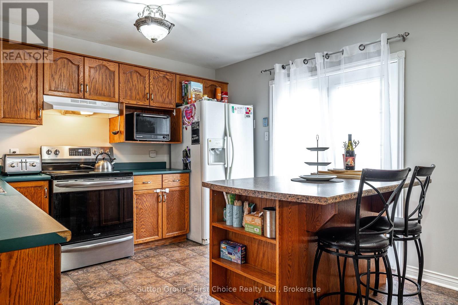 27 Mcqueen Court, Stratford, Ontario  N4Z 1H5 - Photo 8 - X12962760