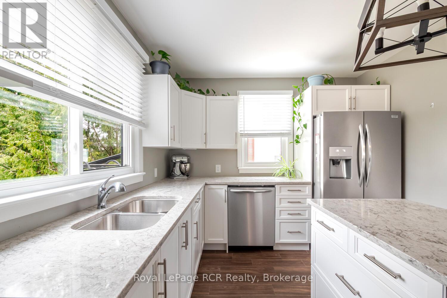 662 7th Avenue E, Owen Sound, Ontario  N4K 2X8 - Photo 11 - X12962782