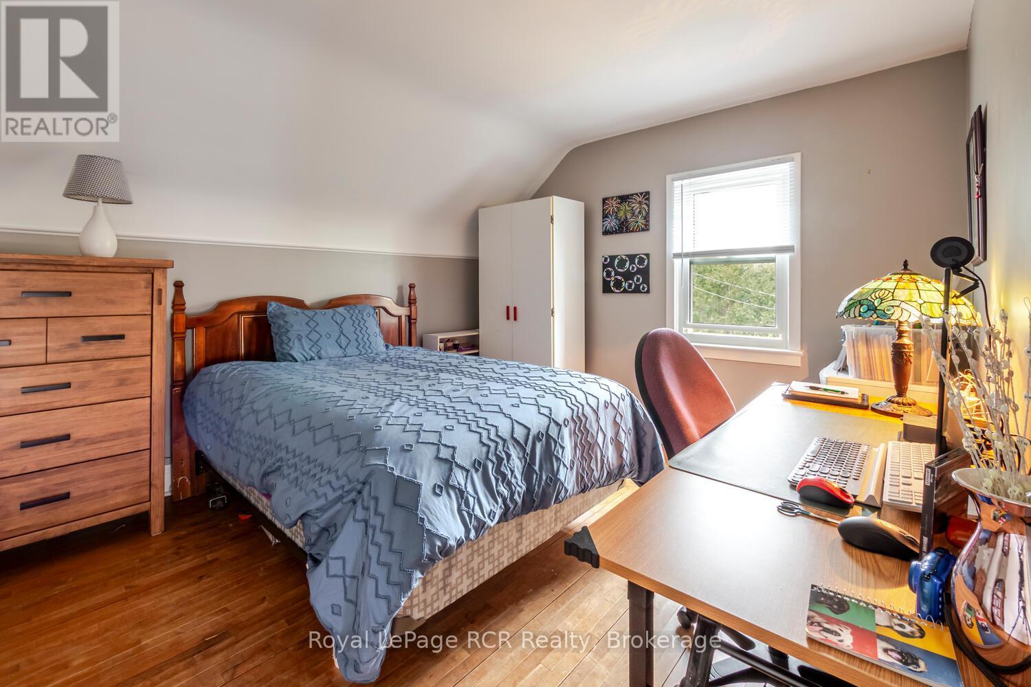 662 7th Avenue E, Owen Sound, Ontario  N4K 2X8 - Photo 23 - X12962782