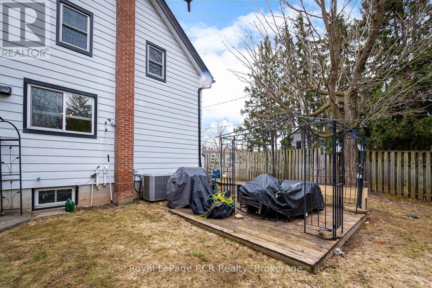 662 7th Avenue E, Owen Sound, Ontario  N4K 2X8 - Photo 38 - X12962782