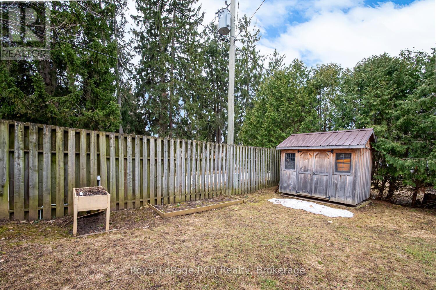 662 7th Avenue E, Owen Sound, Ontario  N4K 2X8 - Photo 39 - X12962782