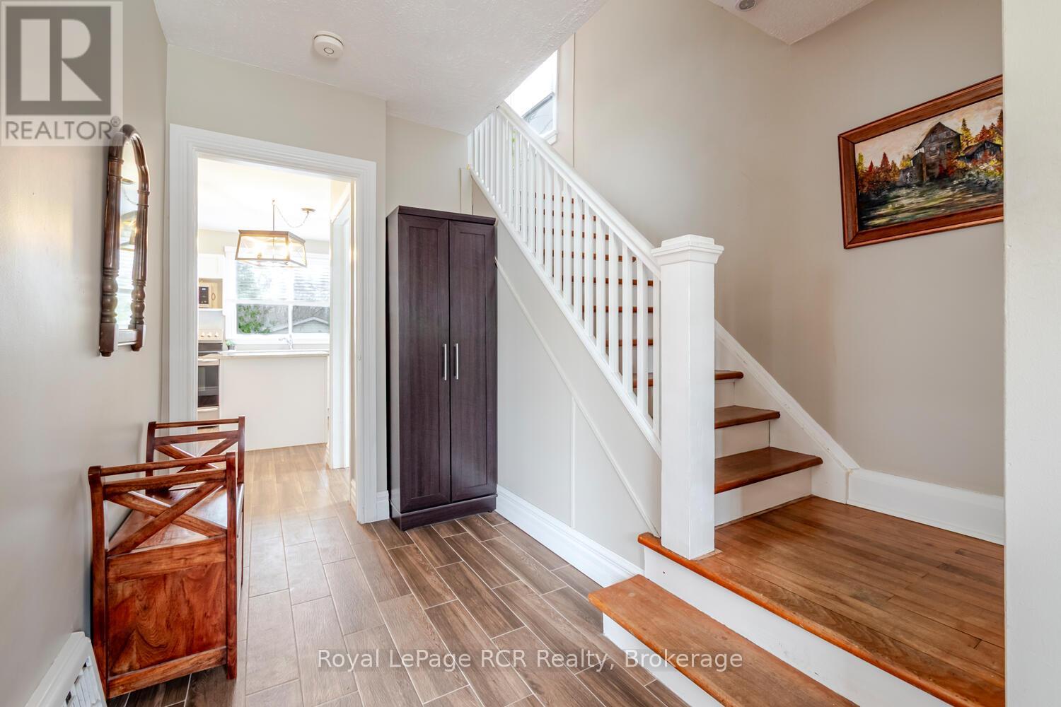 662 7th Avenue E, Owen Sound, Ontario  N4K 2X8 - Photo 6 - X12962782