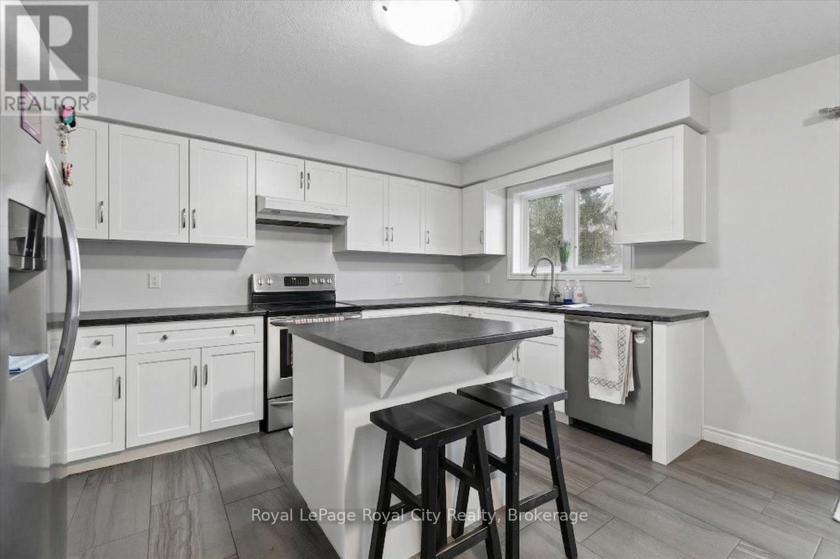 24 - 66 Eastview Road, Guelph (Grange Road), Ontario  N1E 0L6 - Photo 10 - X12962806