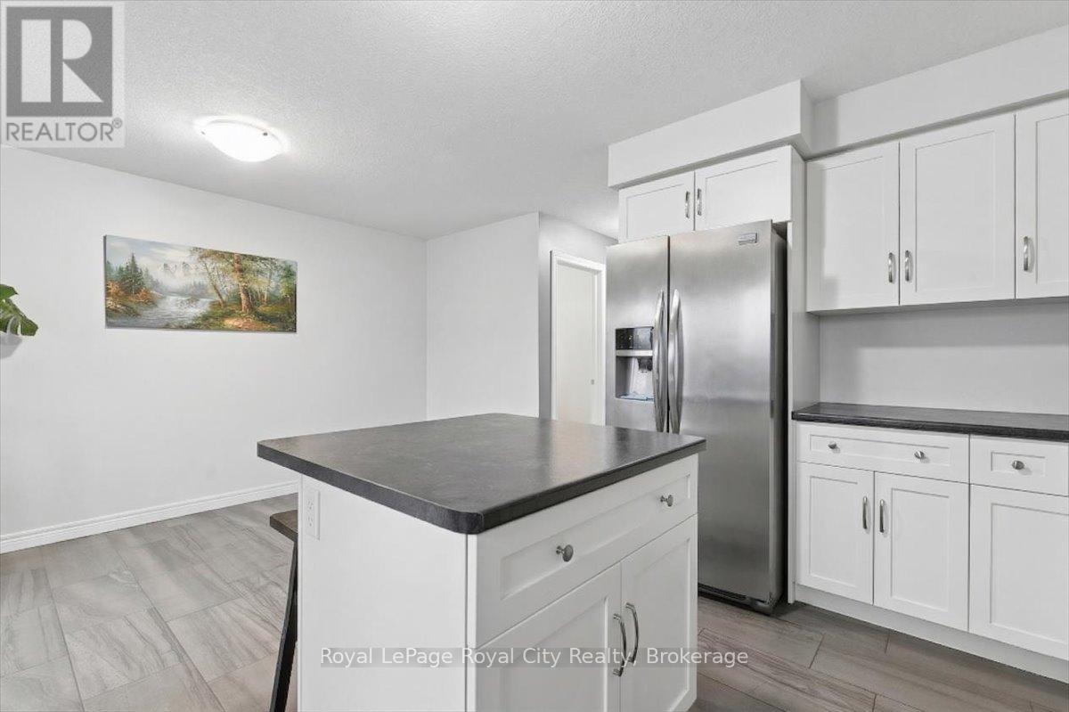 24 - 66 Eastview Road, Guelph (Grange Road), Ontario  N1E 0L6 - Photo 12 - X12962806