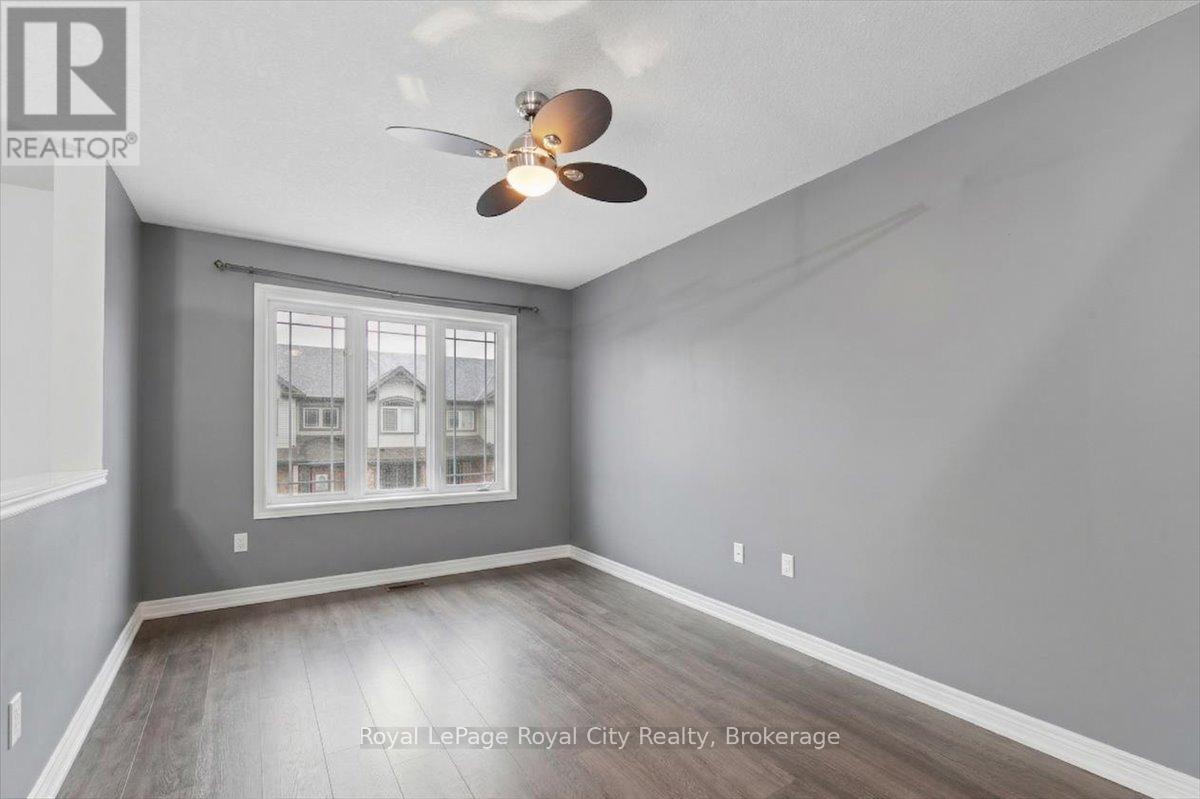 24 - 66 Eastview Road, Guelph (Grange Road), Ontario  N1E 0L6 - Photo 6 - X12962806