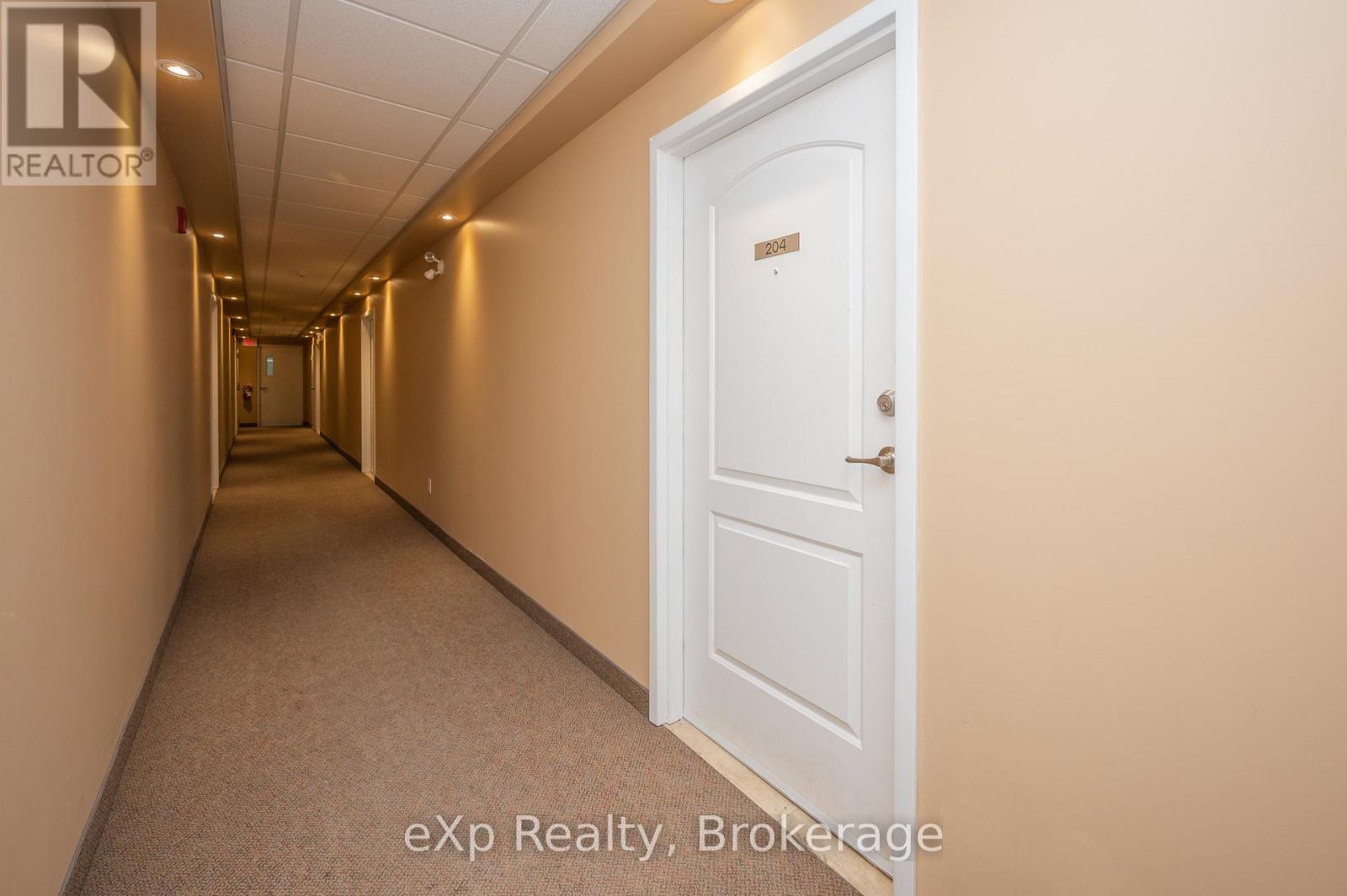204 - 886 Golf Links Road, Hamilton (Meadowlands), Ontario  L9K 1J8 - Photo 13 - X12962810