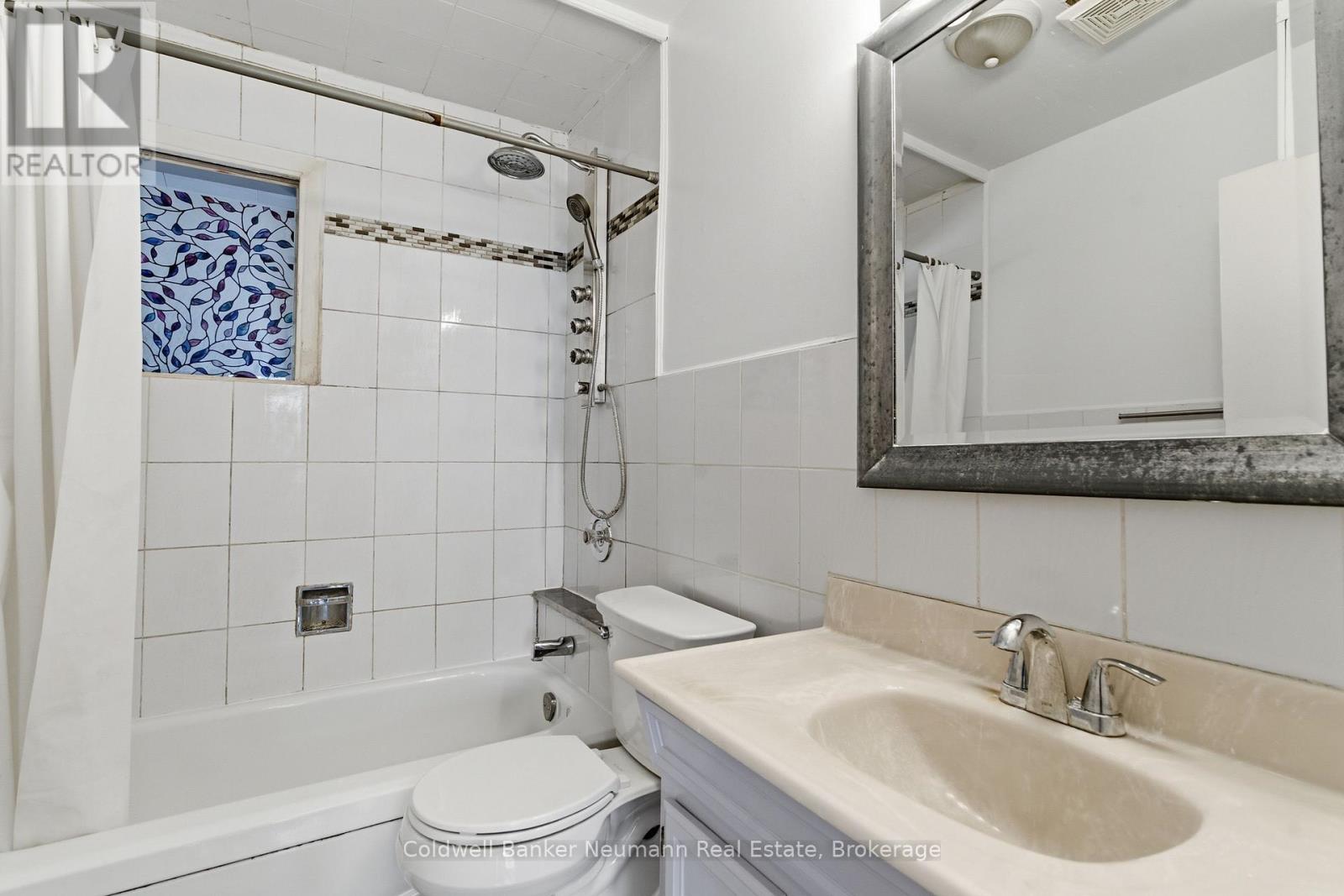 31 Dunkirk Avenue, Guelph, Ontario  N1E 4N7 - Photo 13 - X12962836