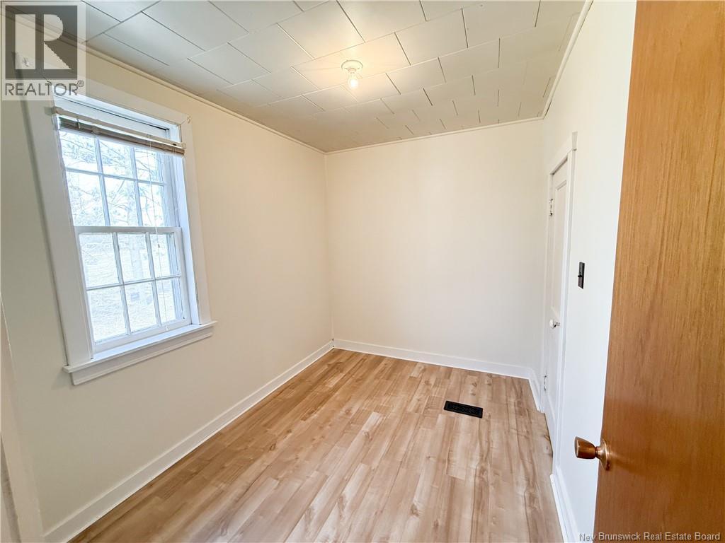 242 Maple Avenue, Sussex, New Brunswick  E4E 2N2 - Photo 17 - NB136411