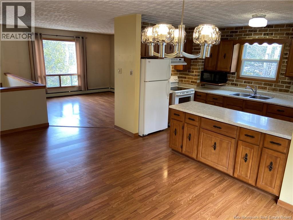 32 Epworth Park Road, Grand Bay-Westfield, New Brunswick  E5K 1W3 - Photo 7 - NB136068