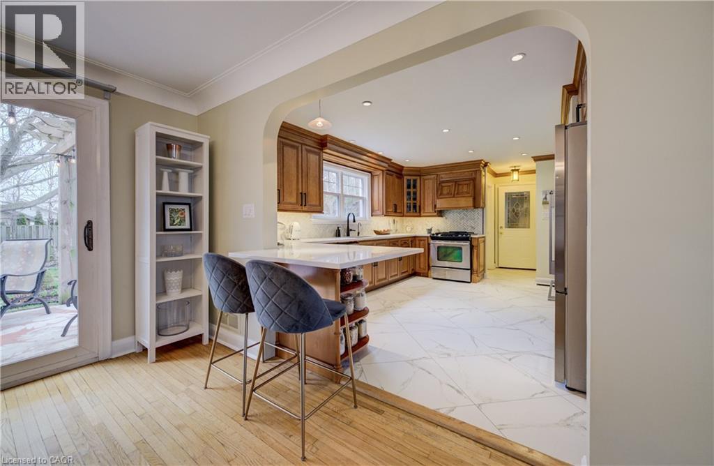 27 Lowrey Avenue S, Cambridge, Ontario  N1R 4Z4 - Photo 13 - 40811528