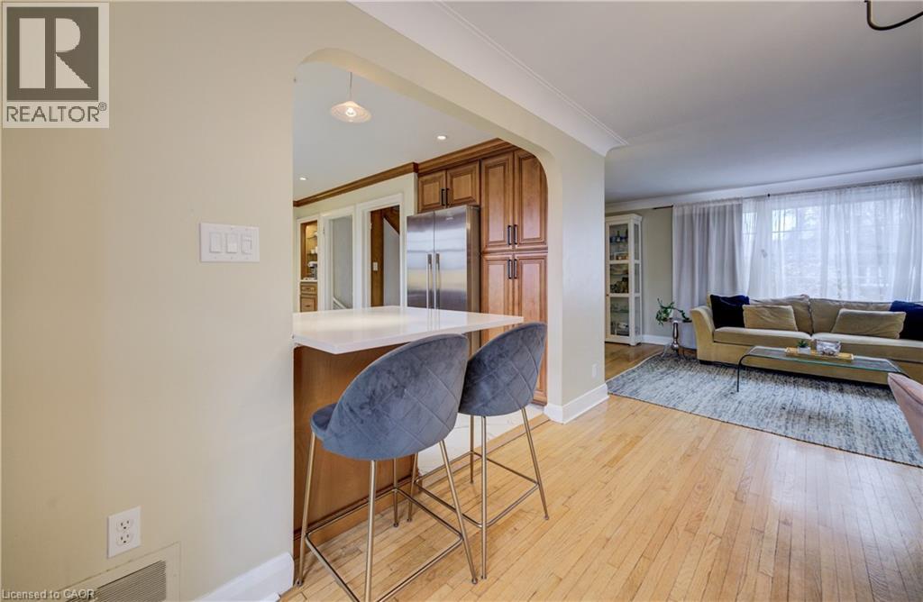 27 Lowrey Avenue S, Cambridge, Ontario  N1R 4Z4 - Photo 14 - 40811528