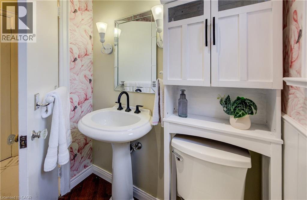 27 Lowrey Avenue S, Cambridge, Ontario  N1R 4Z4 - Photo 21 - 40811528