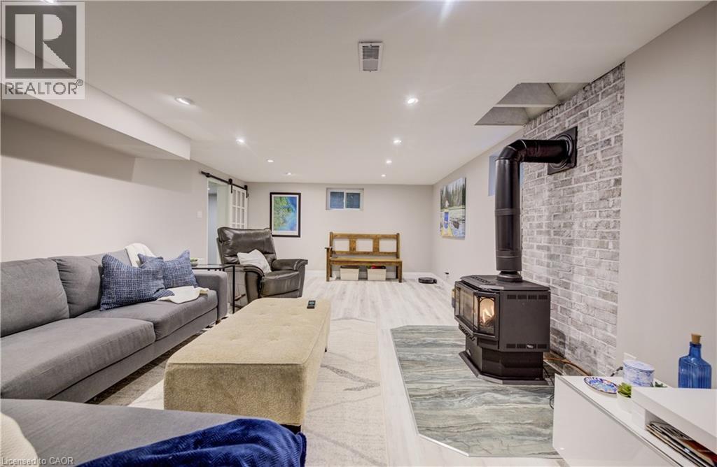 27 Lowrey Avenue S, Cambridge, Ontario  N1R 4Z4 - Photo 43 - 40811528