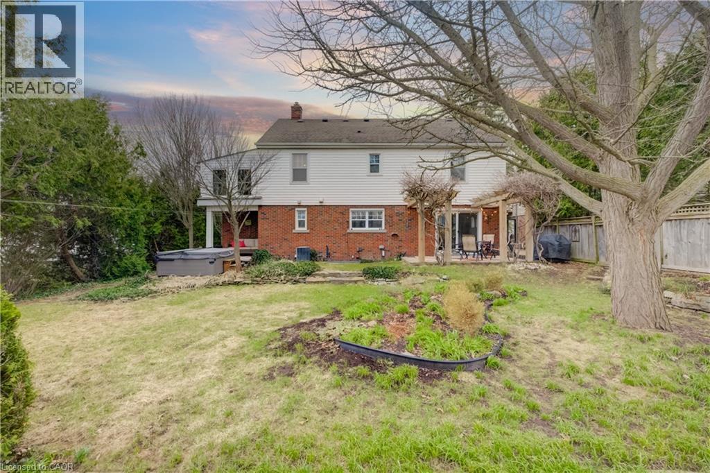 27 Lowrey Avenue S, Cambridge, Ontario  N1R 4Z4 - Photo 46 - 40811528