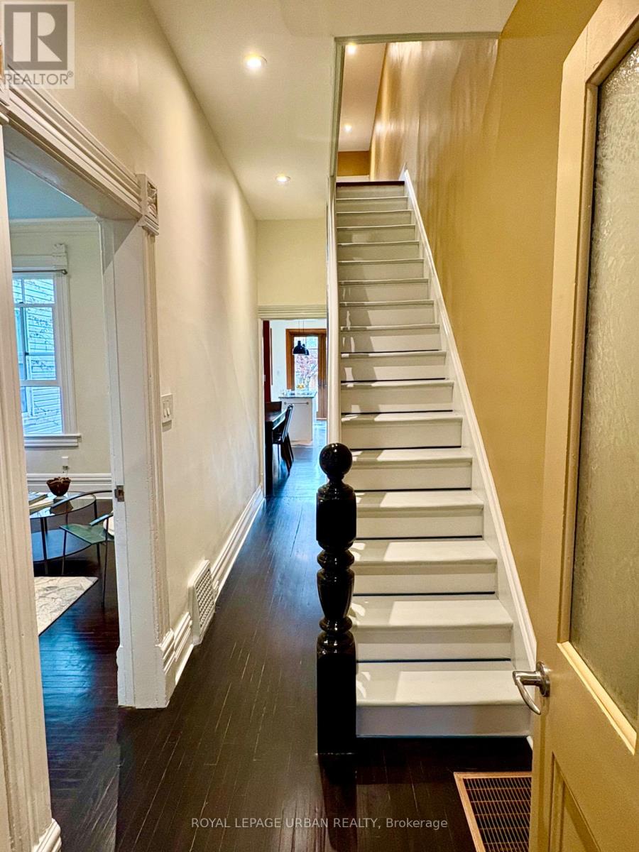 33 Euclid Avenue, Toronto, Ontario  M6J 2J7 - Photo 7 - C12962754