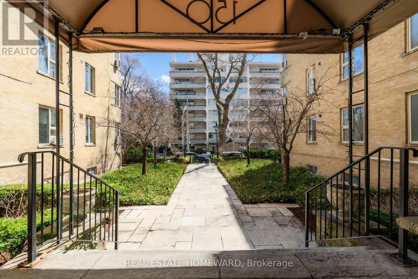 406 - 150 Farnham Avenue, Toronto, Ontario  M4V 1H5 - Photo 23 - C12962772