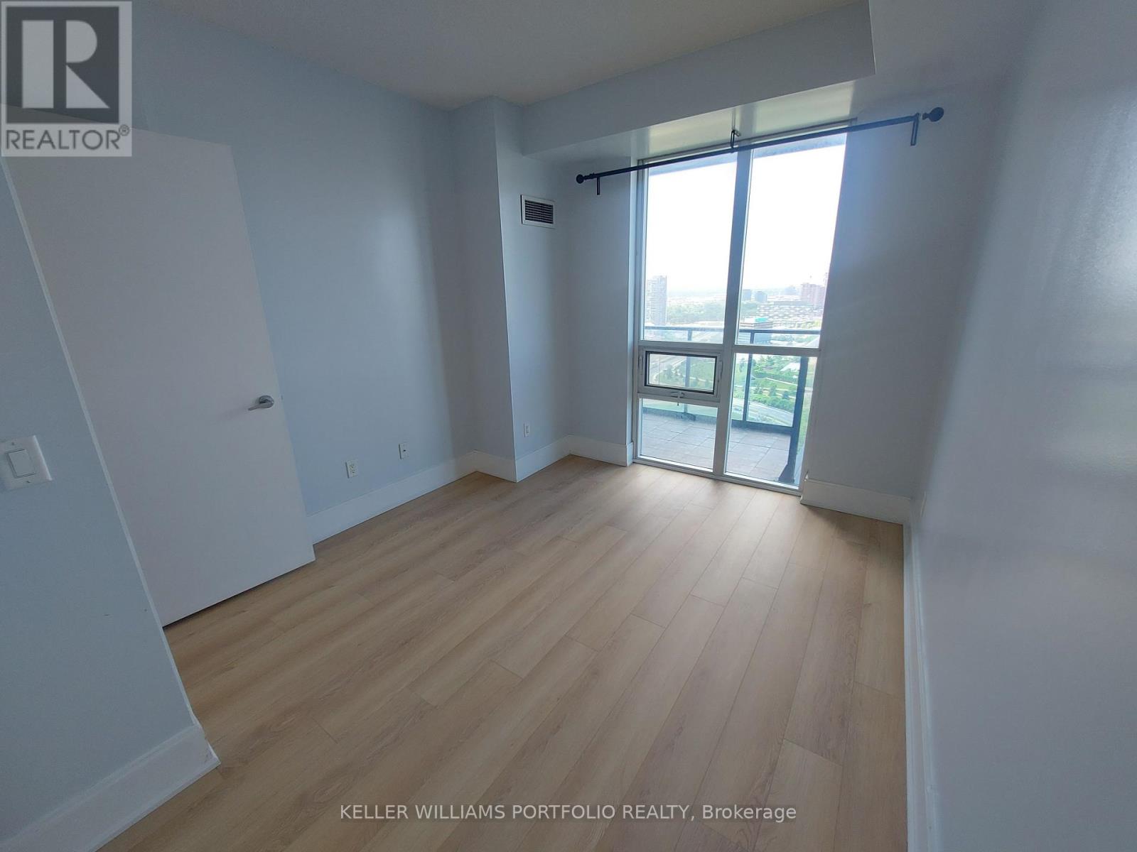 2606 - 181 Wynford Drive, Toronto (Banbury-Don Mills), Ontario  M3C 0C6 - Photo 8 - C12962794