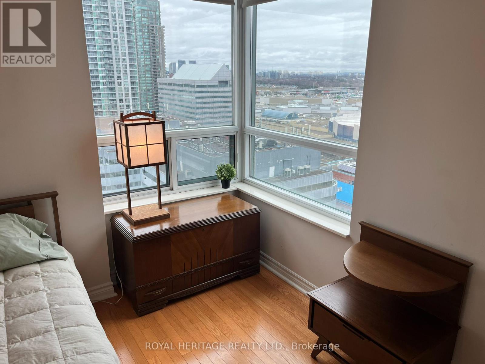 1903 - 61 Town Centre Court, Toronto (Bendale), Ontario  M1P 5C5 - Photo 18 - E12962842