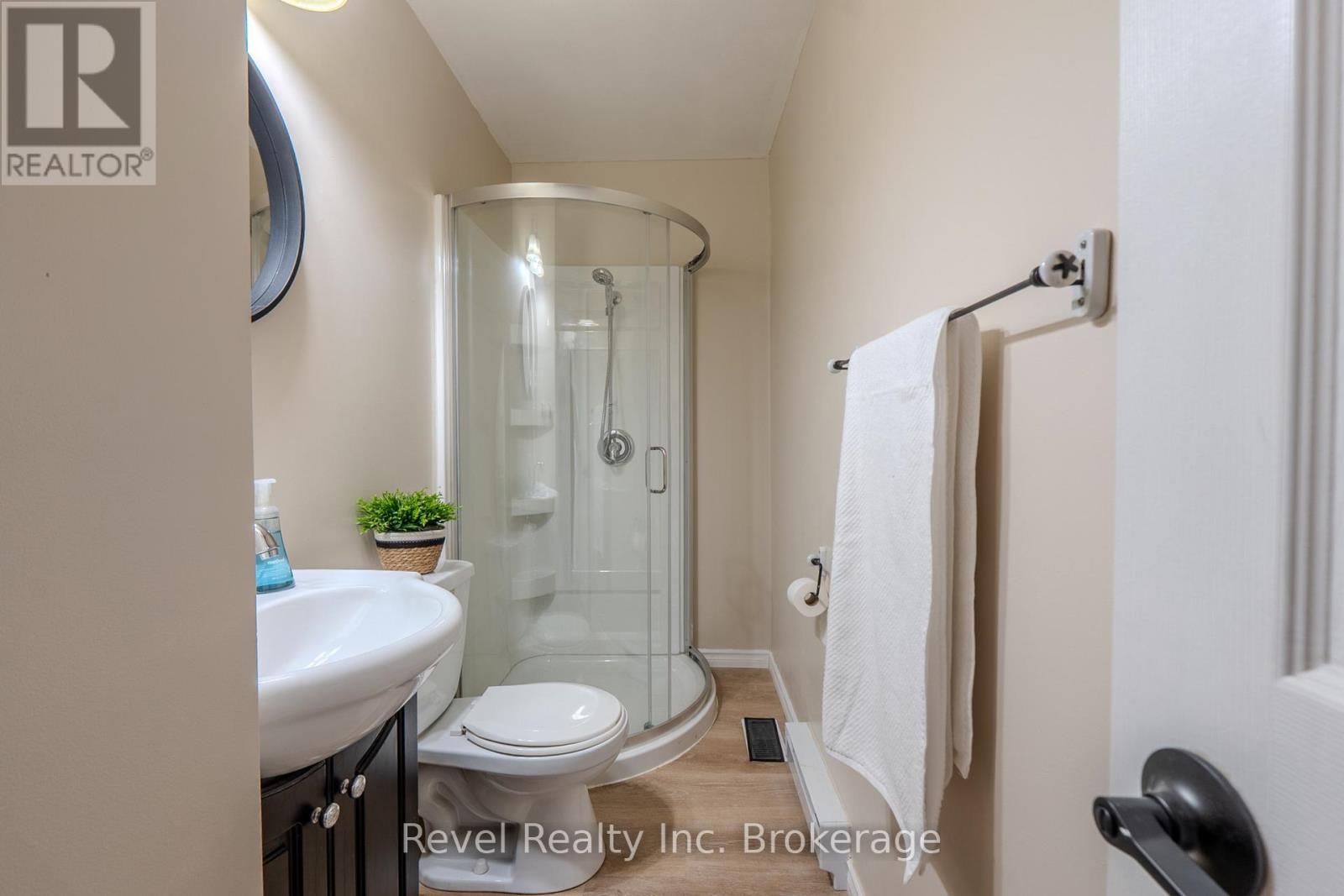 299 Astorville Road, East Ferris, Ontario  P0H 1K0 - Photo 16 - X12962732